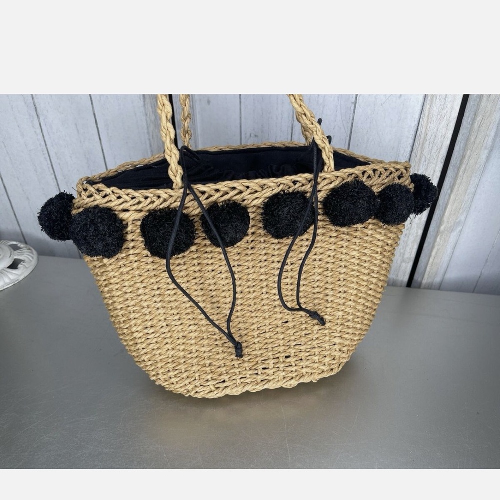 Cute Lucky Brand Straw Bag